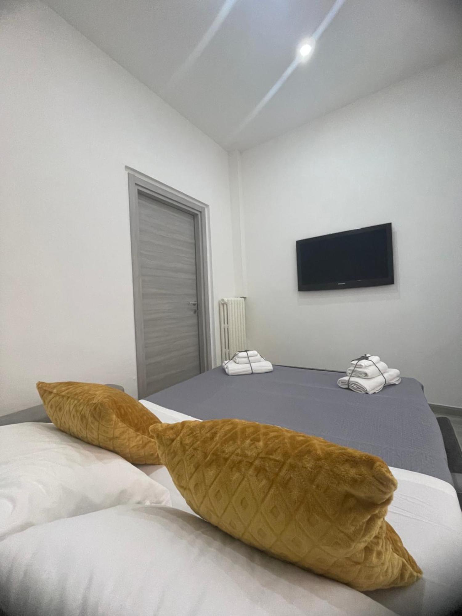 Apartamento La Casa Nel Viale Asti Exterior foto